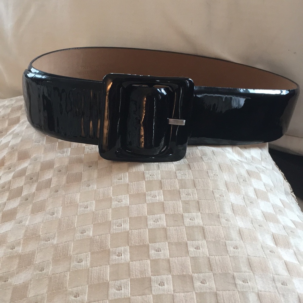 Ann Taylor Patent leather 2” wide belt.